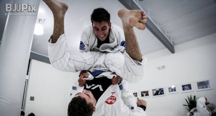 GUILHERME MENDES - WORLD CHAMPION BJJ TECHNIQUES digital courses